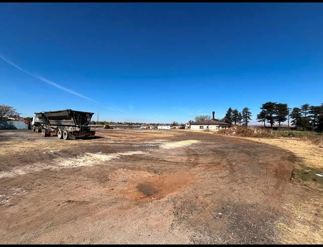 1,000M² WAREHOUSE FOR SALE IN WITPOORT ESTATES